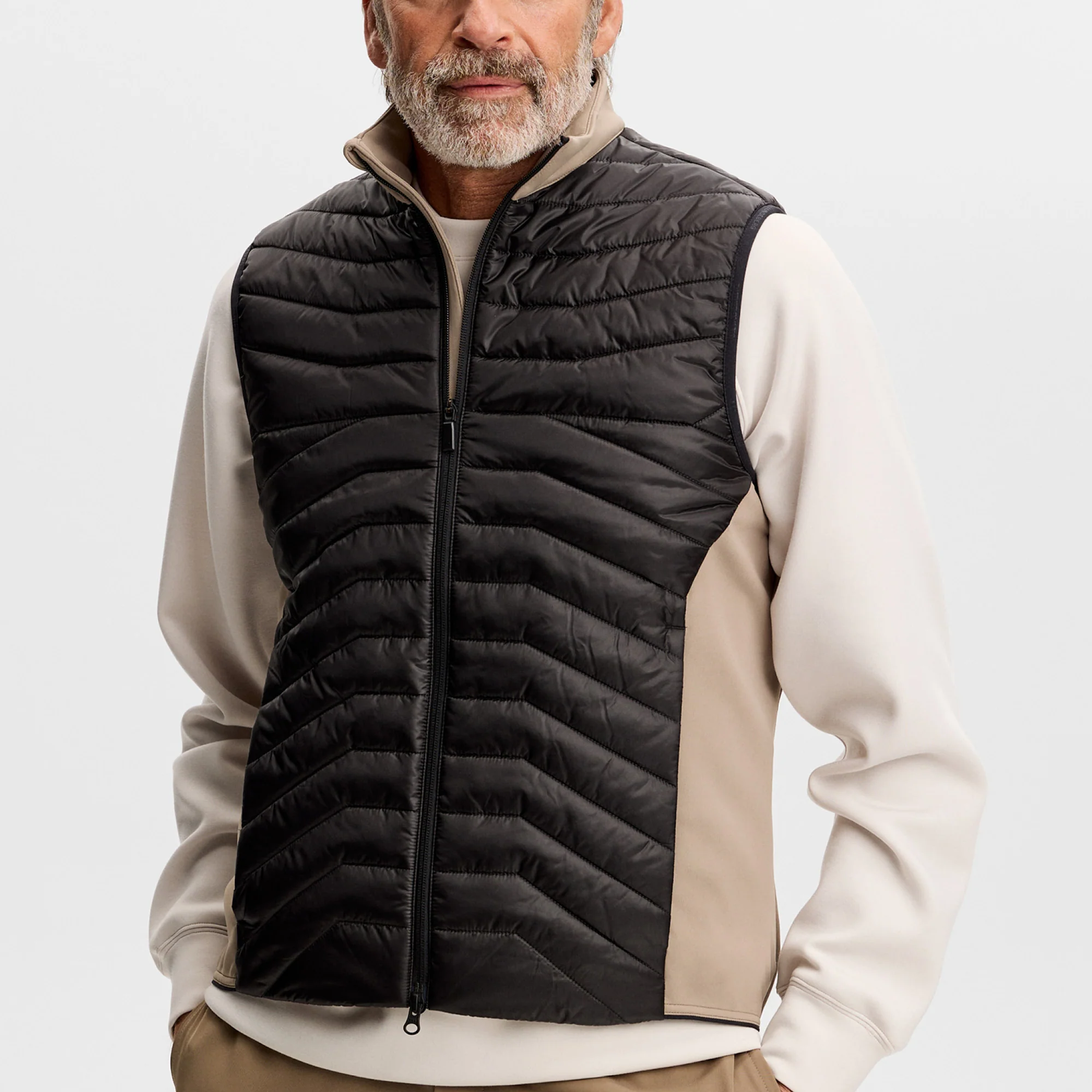 J Lindeberg Heyden Quilt Hybrid Vest - Brindle - Image 3