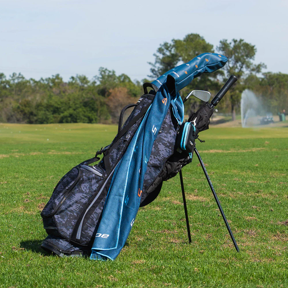 Shot Scope Brush Towel - Blue - Image 3